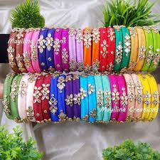 thread-bangles-04 (2)-8702069-96328.jpg